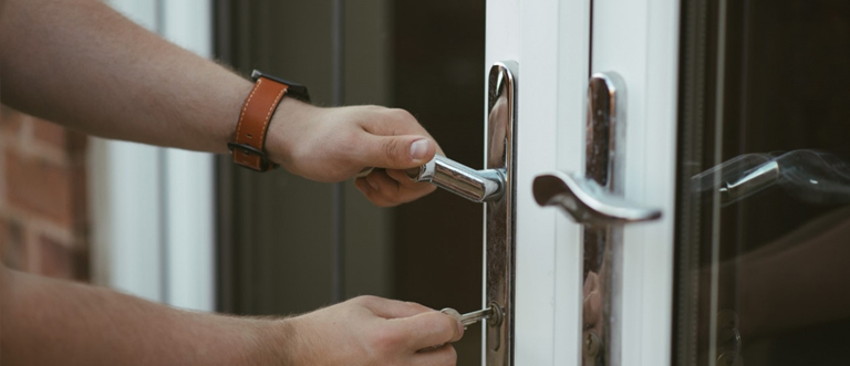 24 hour key locksmith San Fernando