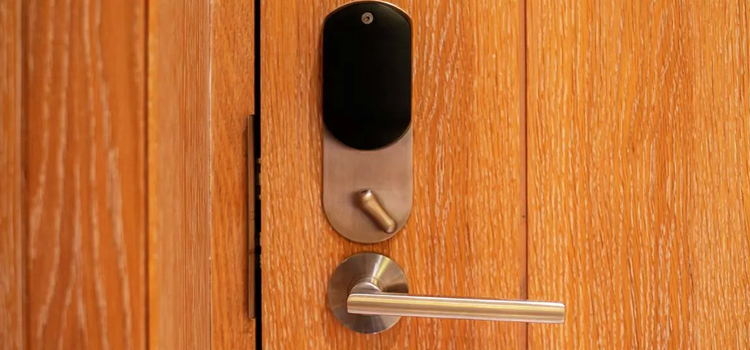 Automatic Locking Door Knob San Fernando